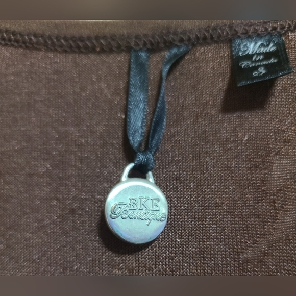 BKE Boutique Buckle Womens Tank Brown Size Small Textured Sleeveless Stretch - Picture 3 of 6